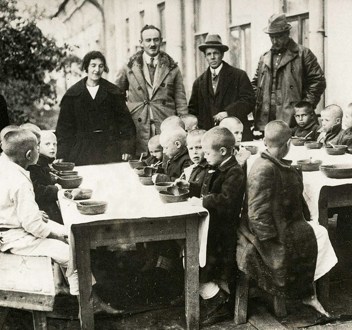 Третий слайд